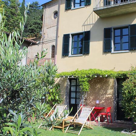 Вилла Amazing Langhe And Monferrato | House With Garden Каламандрана Экстерьер фото